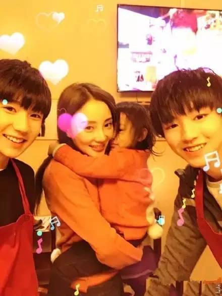 甜馨贾乃亮最新爆料,揭秘家庭生活点滴与育儿心得